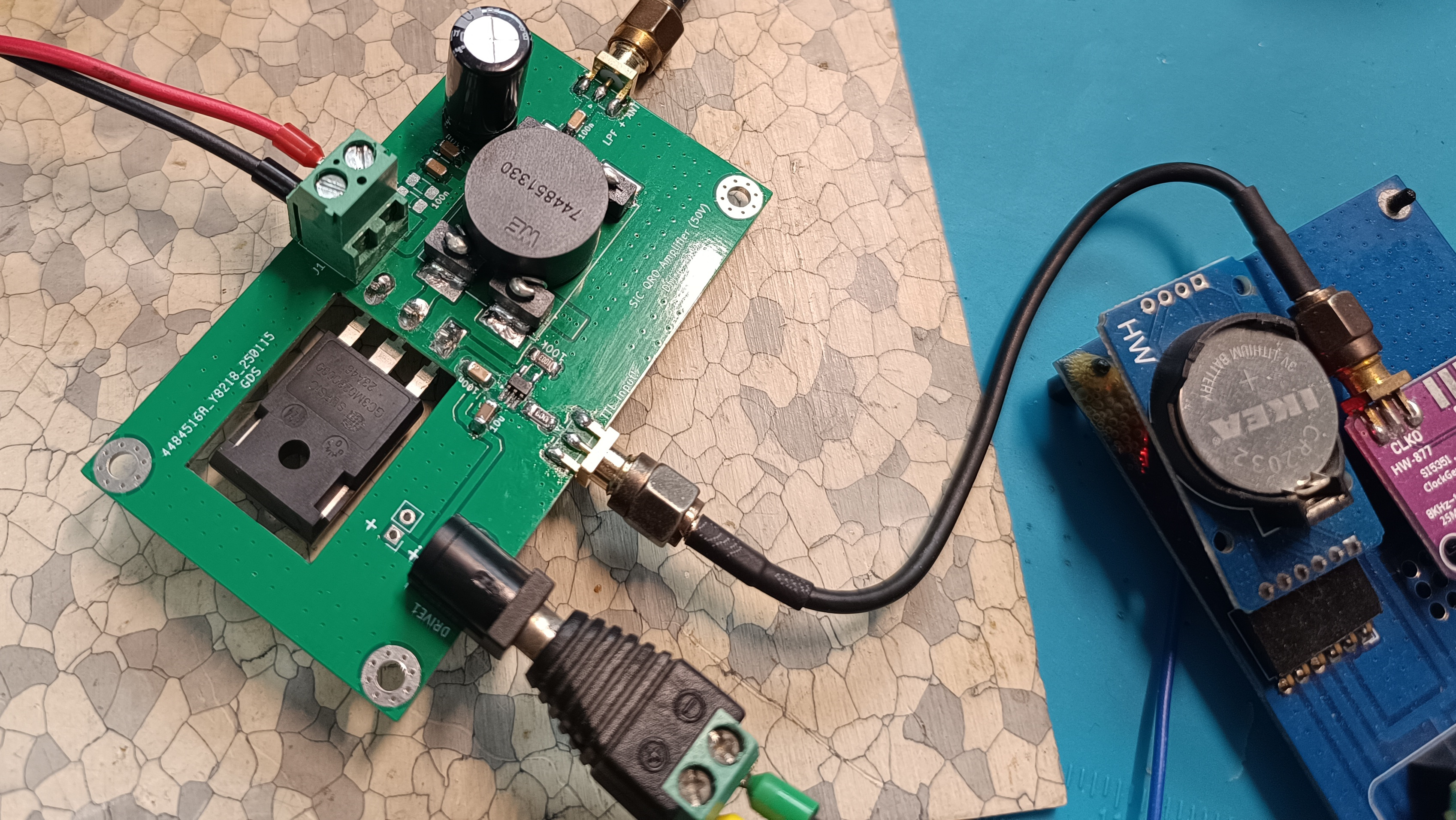 Baby-QRO amplifier picture